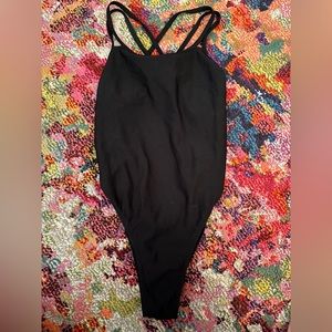 MURRAY Joyln Double Crossback